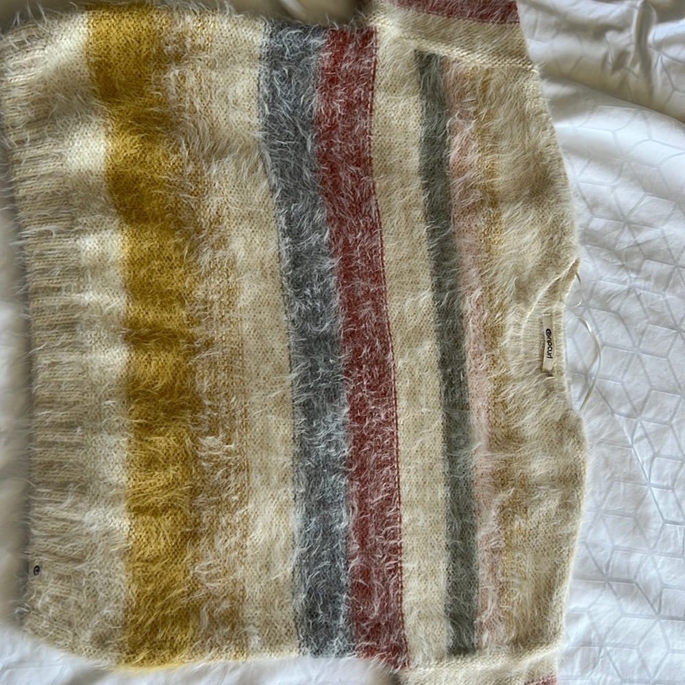 Rip curl sweater